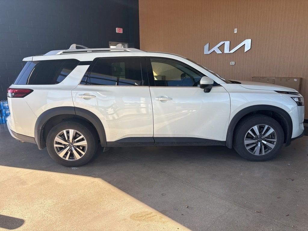 used 2022 Nissan Pathfinder car, priced at $28,429