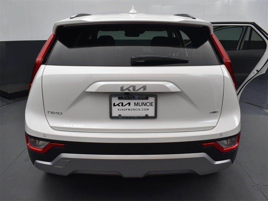 new 2025 Kia Niro car, priced at $29,896