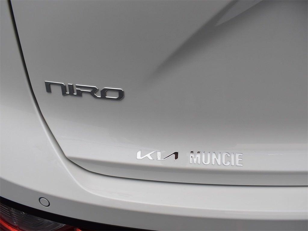 new 2025 Kia Niro car, priced at $29,896