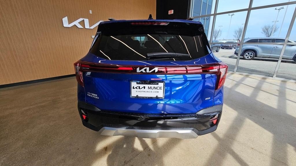 new 2025 Kia Seltos car, priced at $27,005