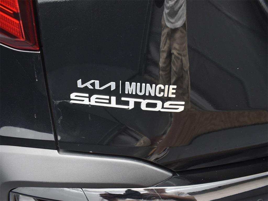 new 2025 Kia Seltos car, priced at $27,145