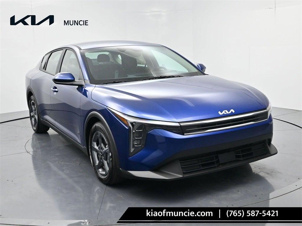new 2025 Kia K4 car, priced at $23,199