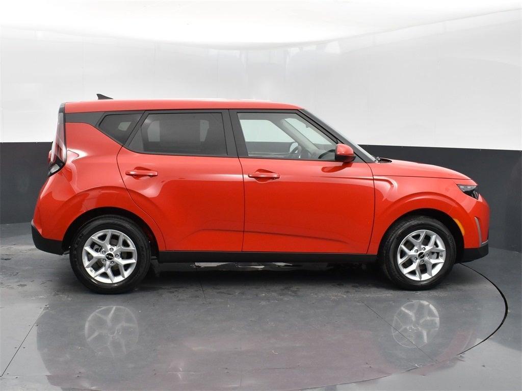 new 2025 Kia Soul car, priced at $20,515