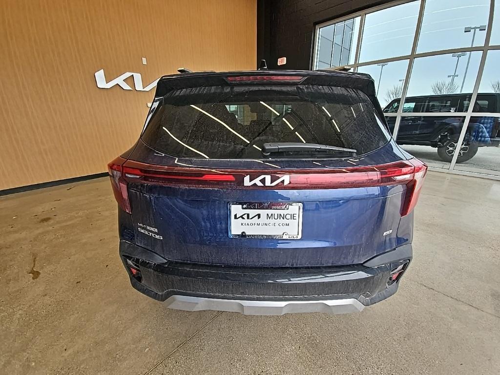 used 2024 Kia Seltos car, priced at $27,711