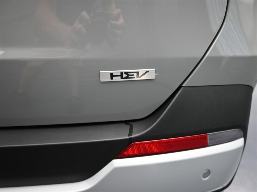 new 2026 Kia Carnival Hybrid car, priced at $43,754
