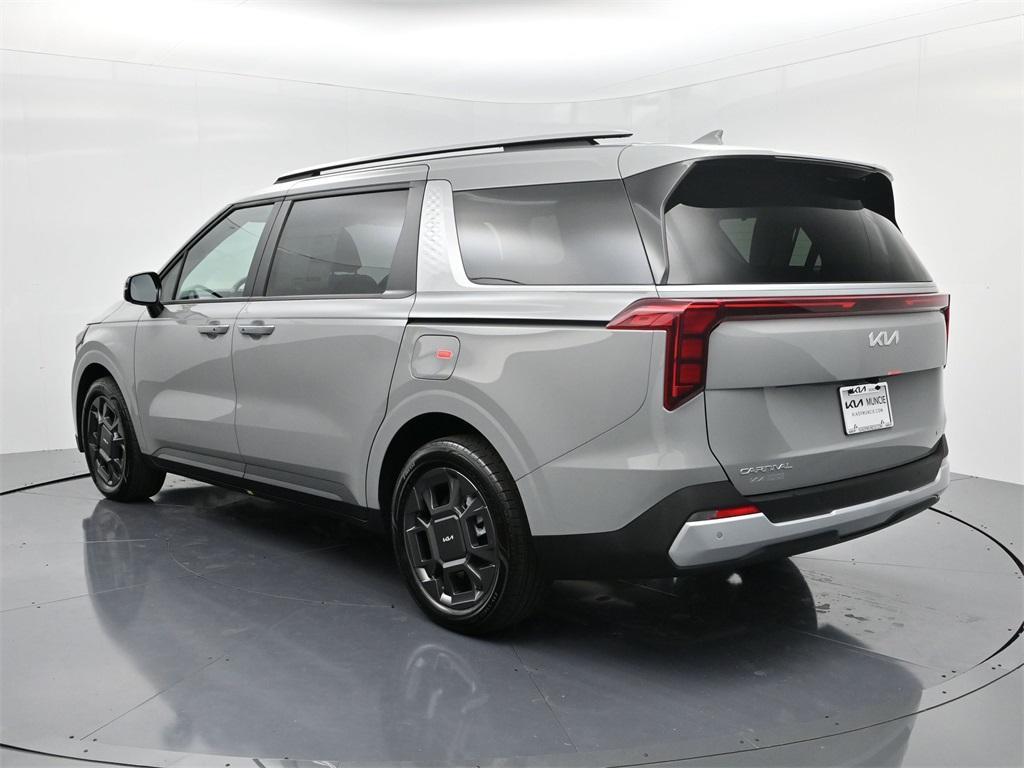 new 2026 Kia Carnival Hybrid car, priced at $43,754