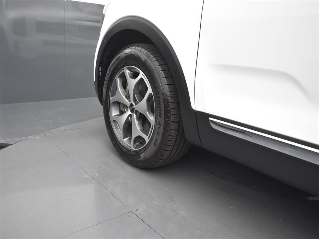 used 2022 Kia Telluride car, priced at $34,492