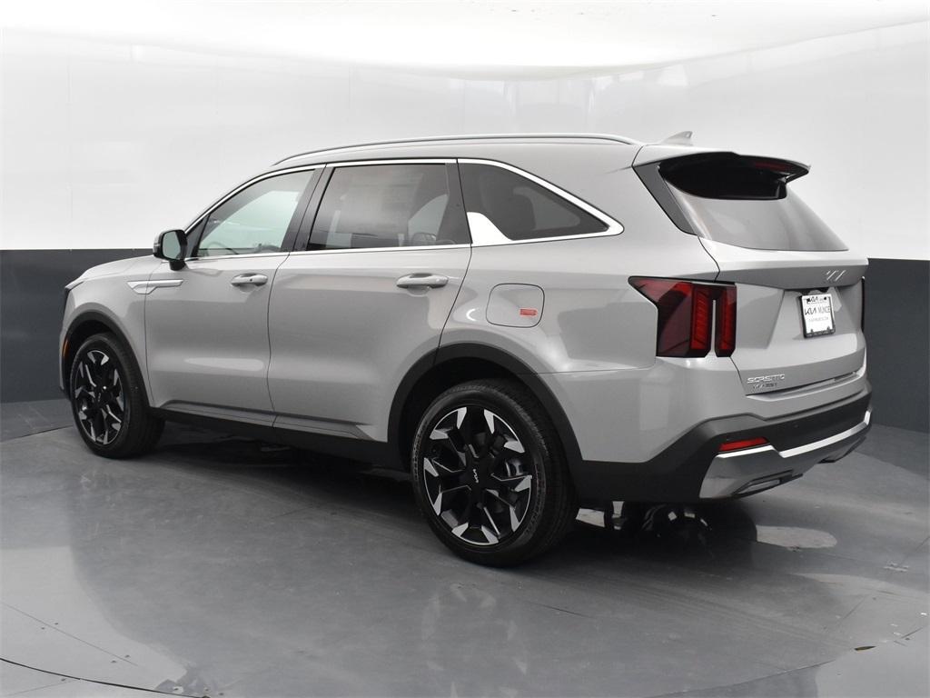 new 2025 Kia Sorento car, priced at $36,826