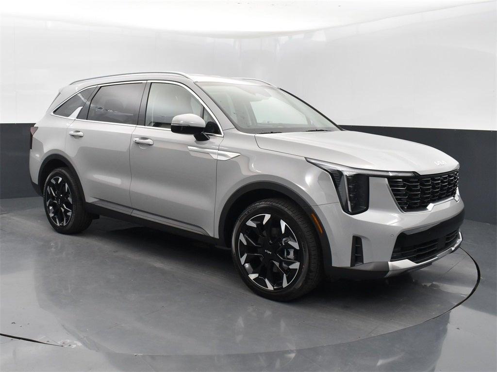 new 2025 Kia Sorento car, priced at $35,826