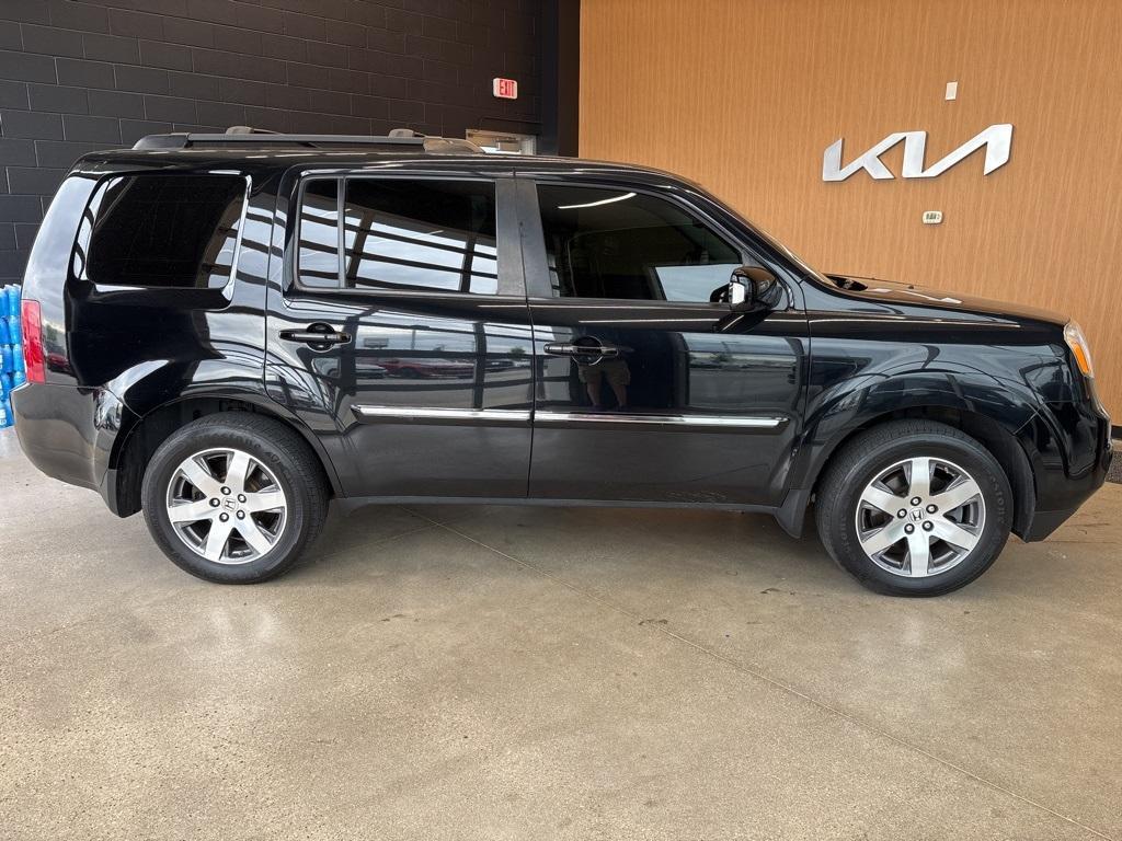 used 2015 Honda Pilot car, priced at $14,487