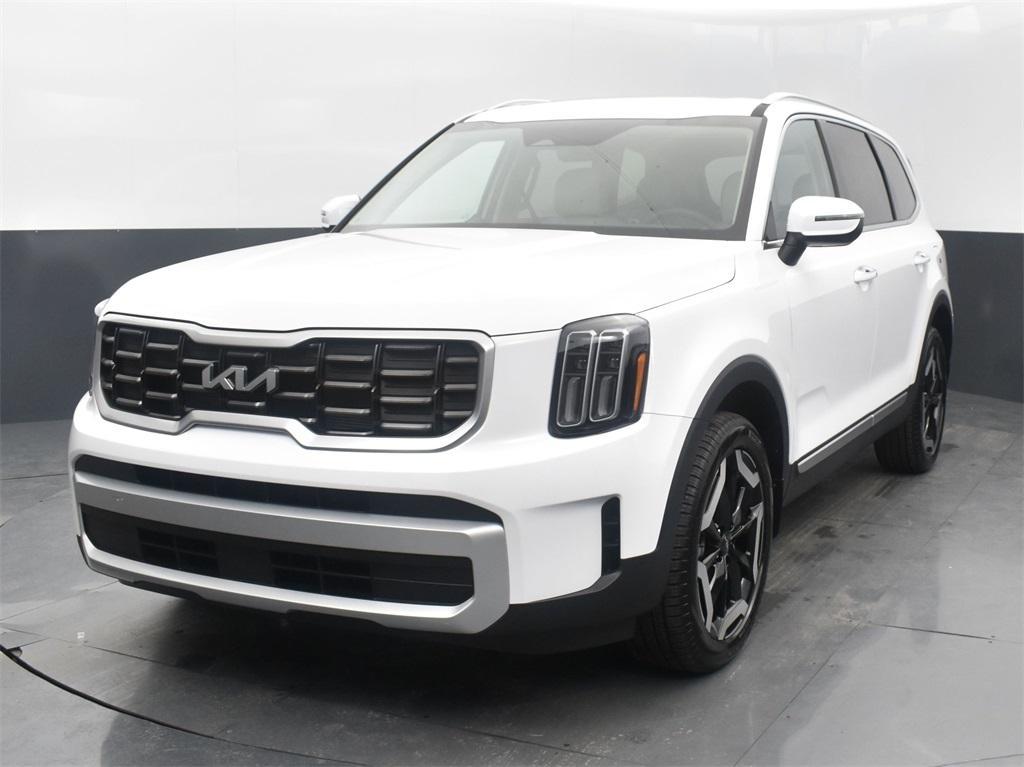 new 2025 Kia Telluride car, priced at $42,608