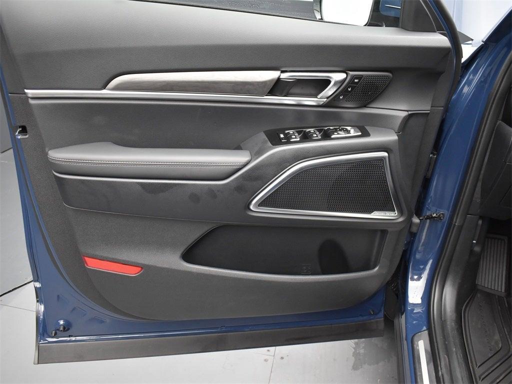 new 2025 Kia Telluride car, priced at $51,367