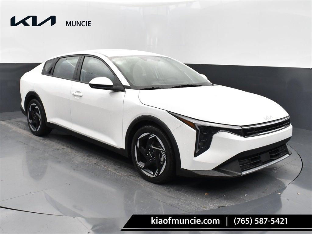 new 2025 Kia K4 car, priced at $23,941