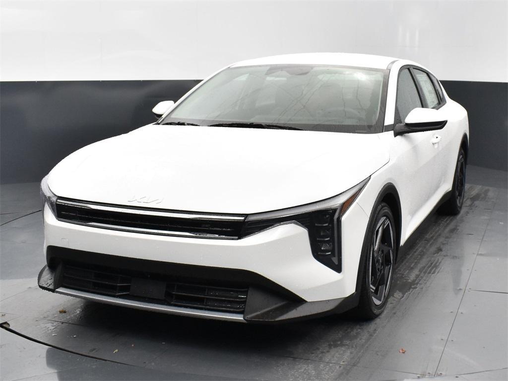 new 2025 Kia K4 car, priced at $23,691