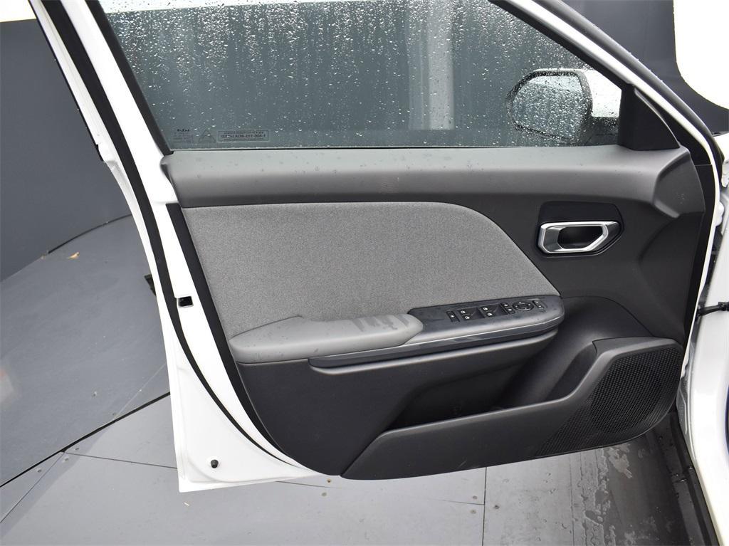 new 2025 Kia K4 car, priced at $23,691