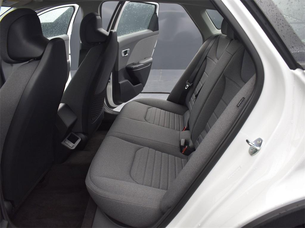 new 2025 Kia K4 car, priced at $23,691