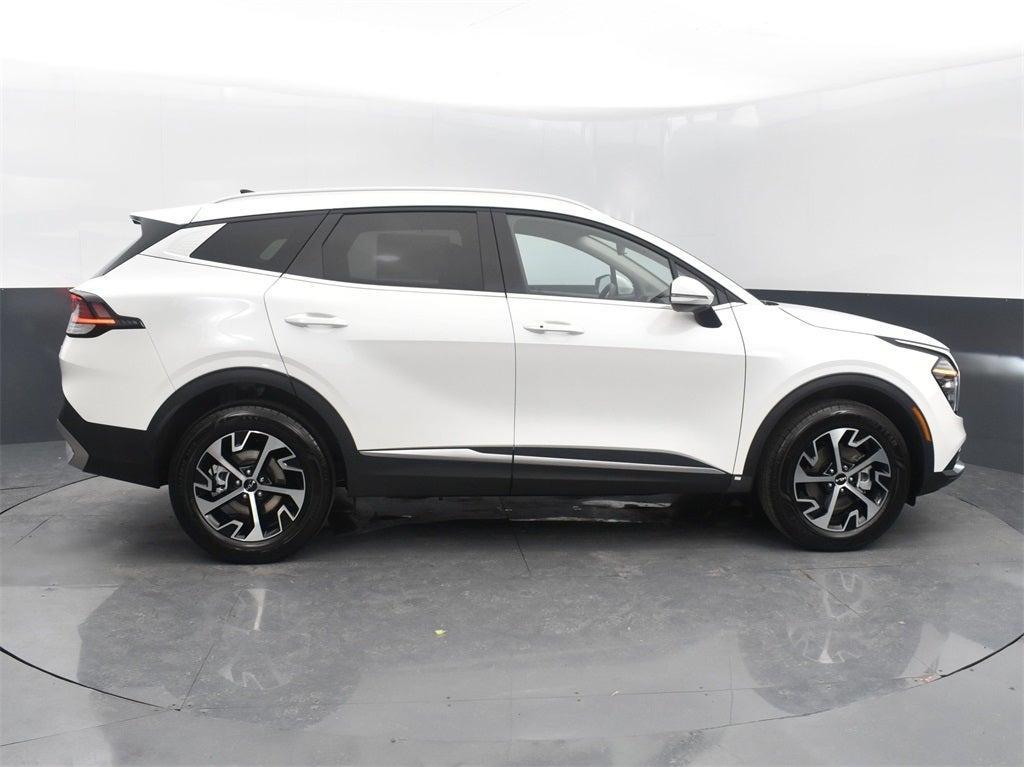 new 2025 Kia Sportage Hybrid car, priced at $34,335