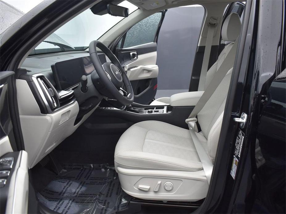 new 2025 Kia Sorento car, priced at $37,994