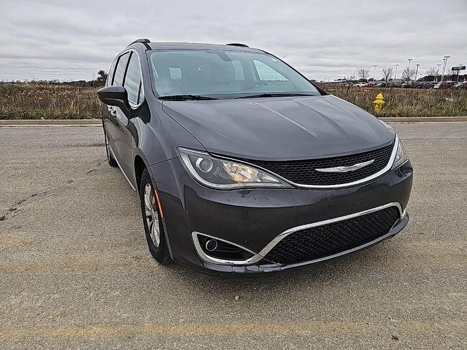 used 2017 Chrysler Pacifica car, priced at $13,899