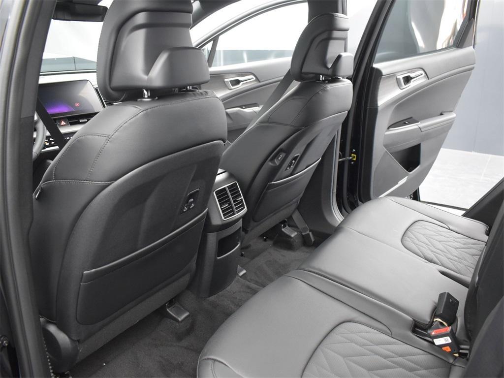 new 2025 Kia Sportage car, priced at $32,109