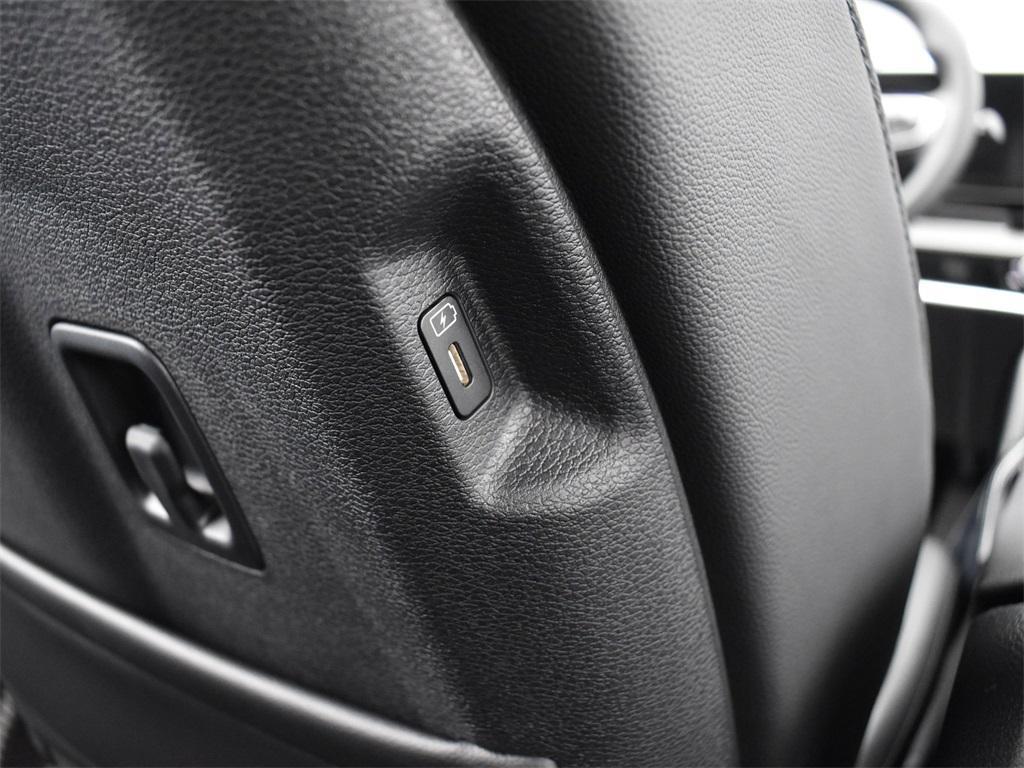 new 2025 Kia Sportage car, priced at $32,109