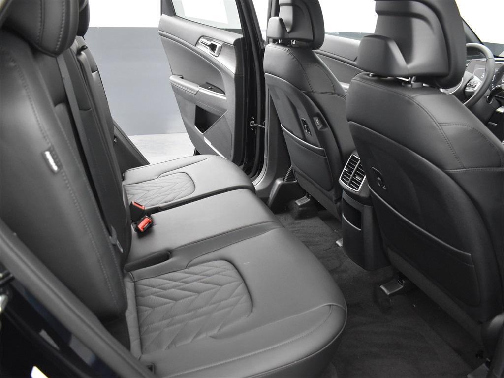 new 2025 Kia Sportage car, priced at $32,109