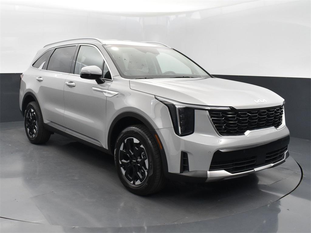 new 2025 Kia Sorento car, priced at $36,558