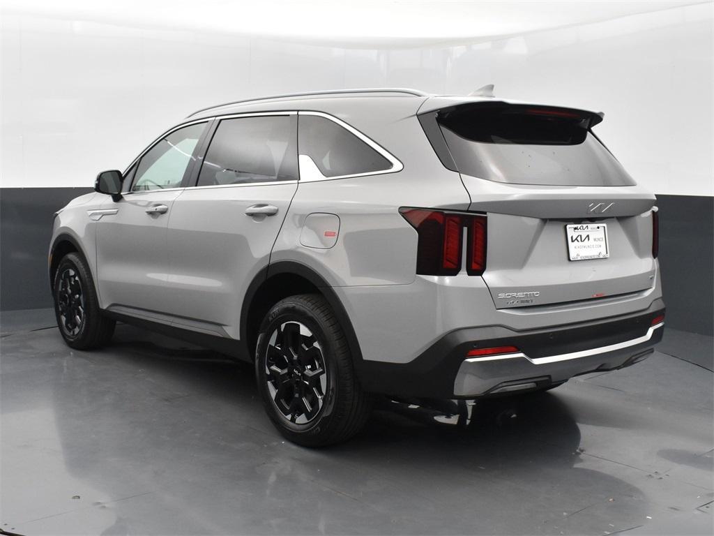new 2025 Kia Sorento car, priced at $36,558