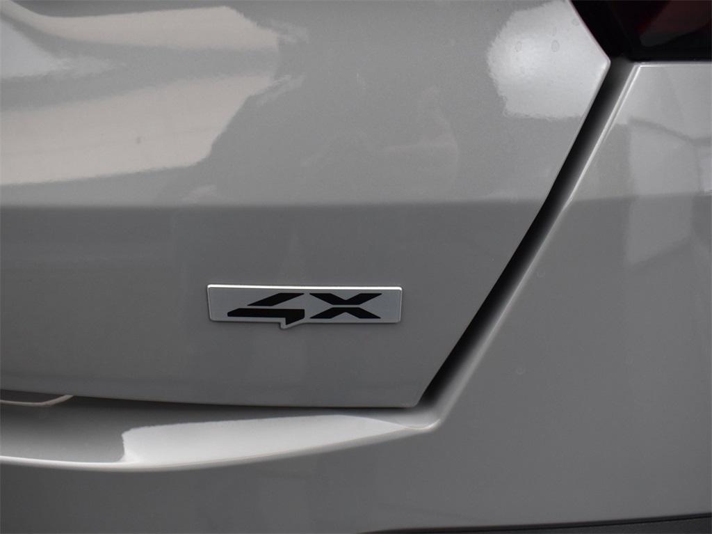 new 2025 Kia Sorento car, priced at $36,137