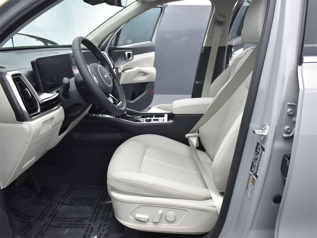 new 2025 Kia Sorento car, priced at $36,137