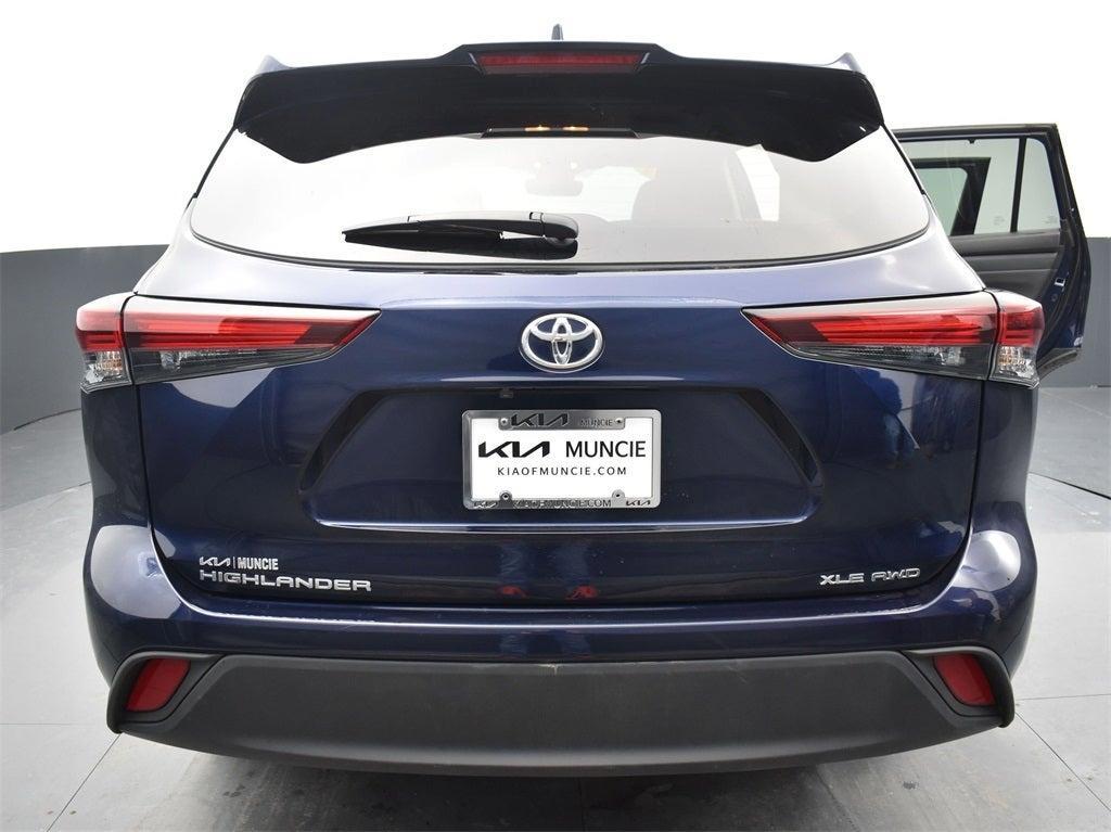 used 2024 Toyota Highlander car, priced at $41,397