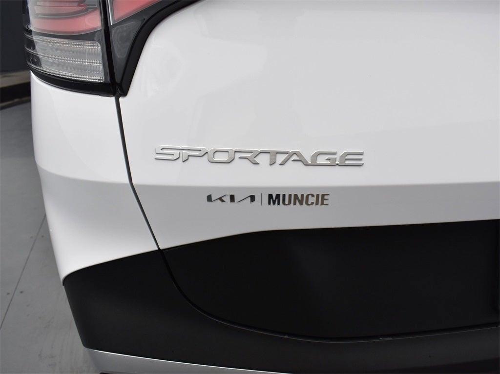 new 2025 Kia Sportage car, priced at $32,010