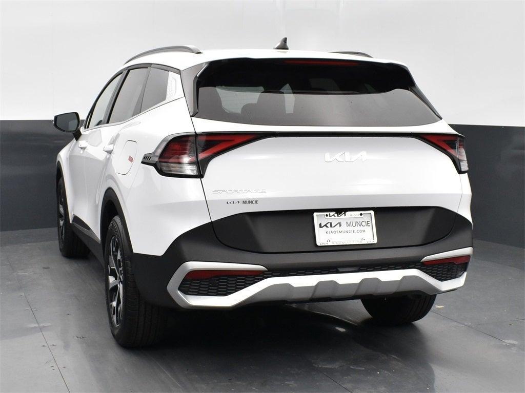 new 2025 Kia Sportage car, priced at $32,010