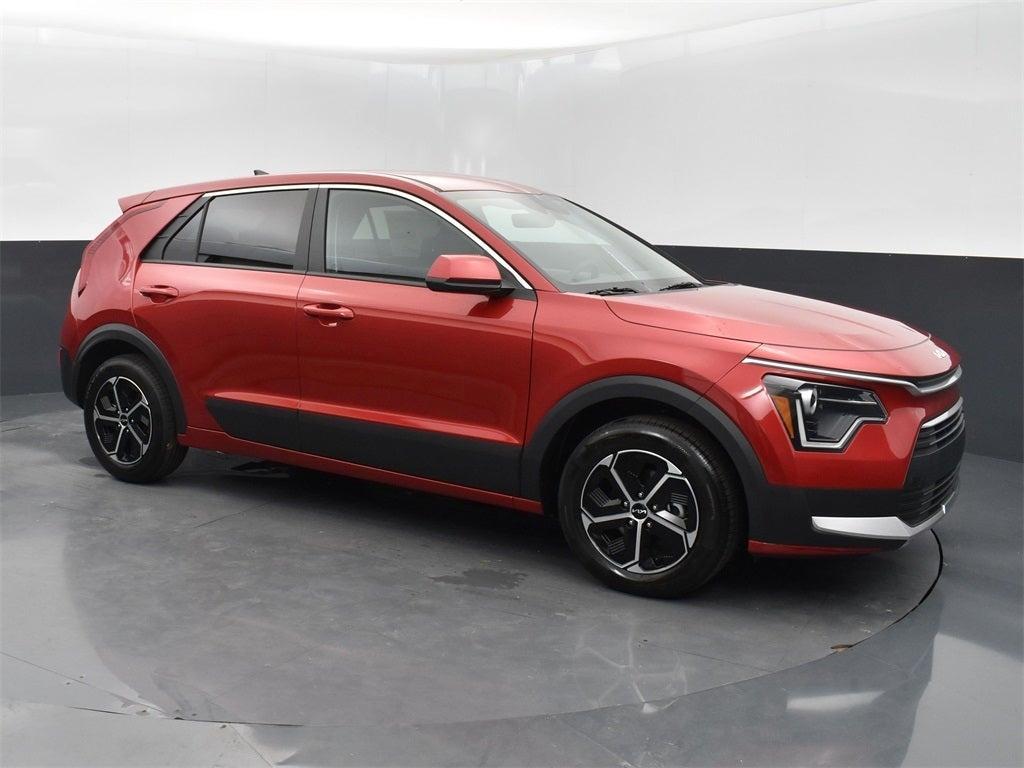 new 2025 Kia Niro car, priced at $27,236
