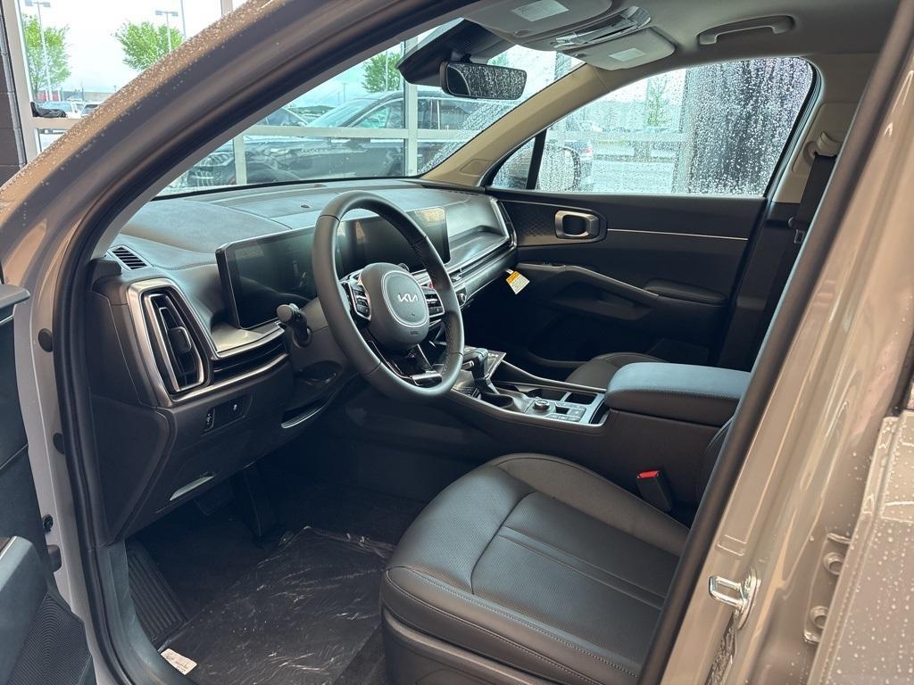 new 2025 Kia Sorento car, priced at $34,697
