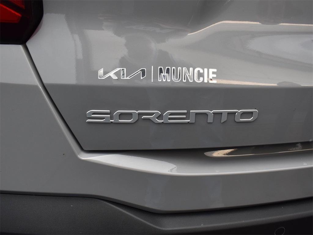 new 2025 Kia Sorento car, priced at $34,697