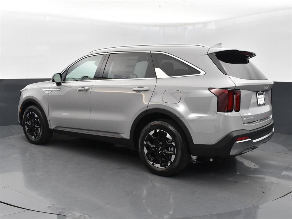 new 2025 Kia Sorento car, priced at $34,697