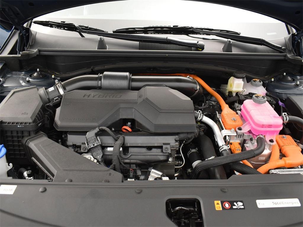 new 2025 Kia Sportage Hybrid car, priced at $38,980