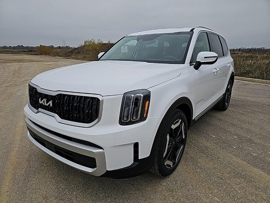 new 2025 Kia Telluride car, priced at $44,021