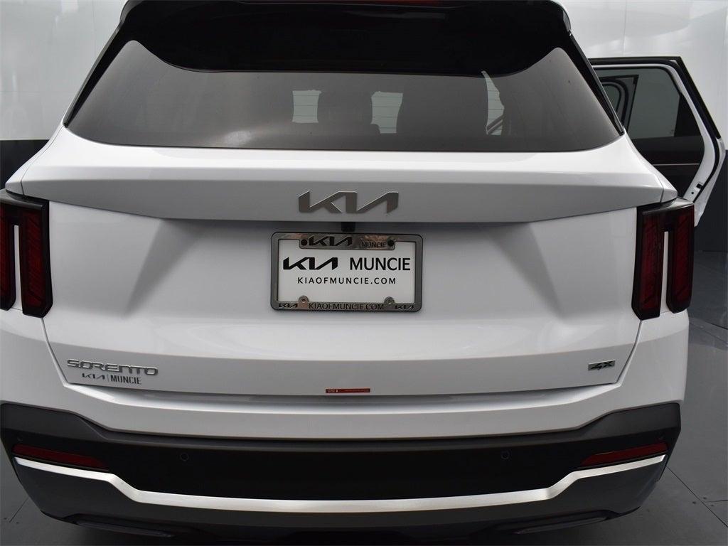 new 2025 Kia Sorento car, priced at $35,871