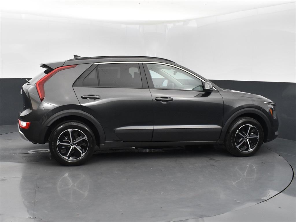 new 2025 Kia Niro car, priced at $30,029