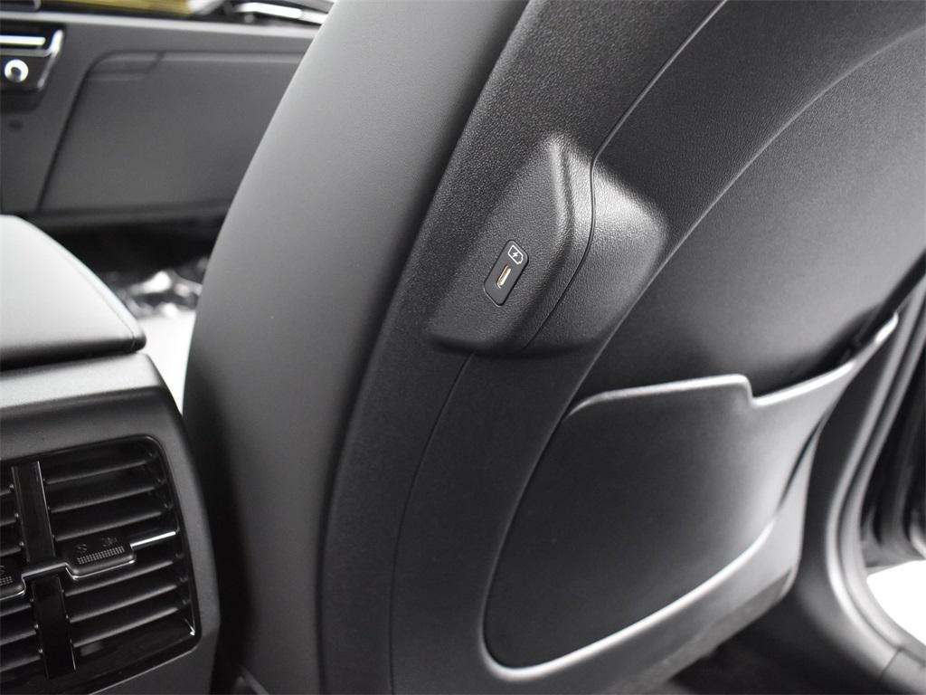 new 2025 Kia Niro car, priced at $30,029