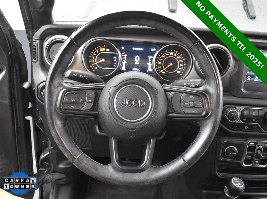 used 2021 Jeep Wrangler Unlimited car, priced at $27,915