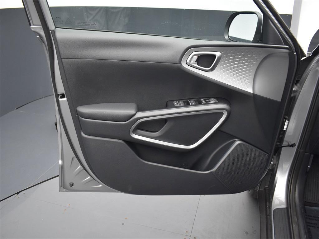 new 2025 Kia Soul car, priced at $21,203