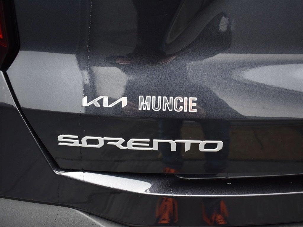 new 2025 Kia Sorento car, priced at $32,927