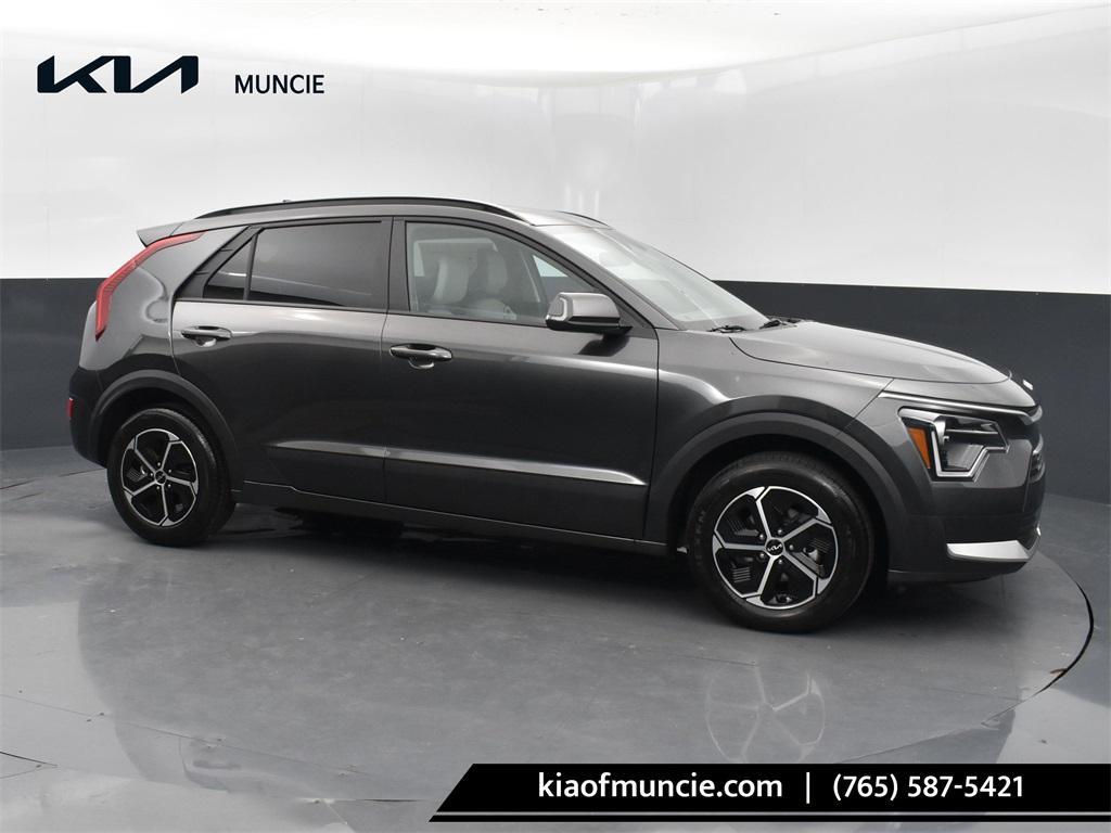 new 2025 Kia Niro car, priced at $29,784