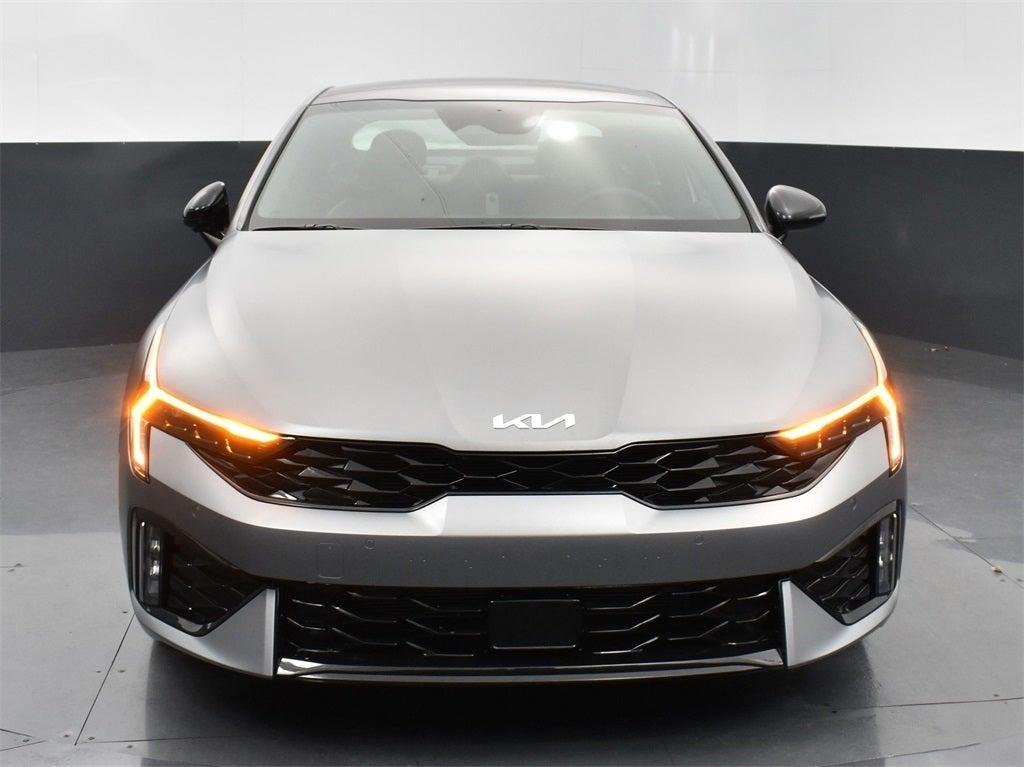 new 2025 Kia K5 car, priced at $30,977