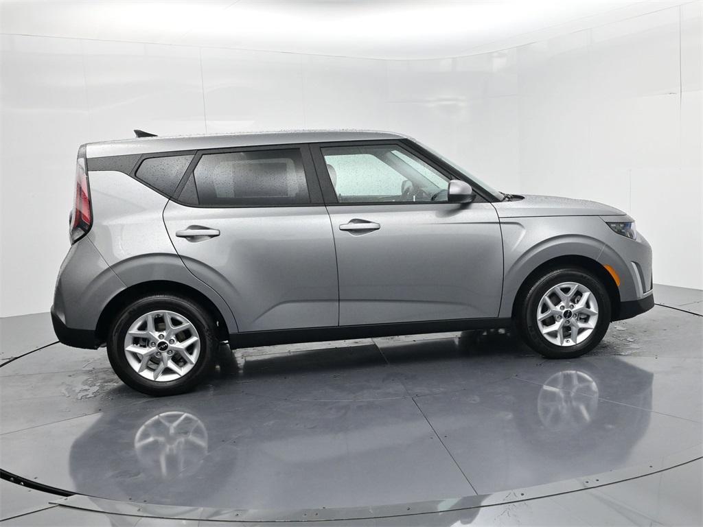 new 2025 Kia Soul car, priced at $21,249