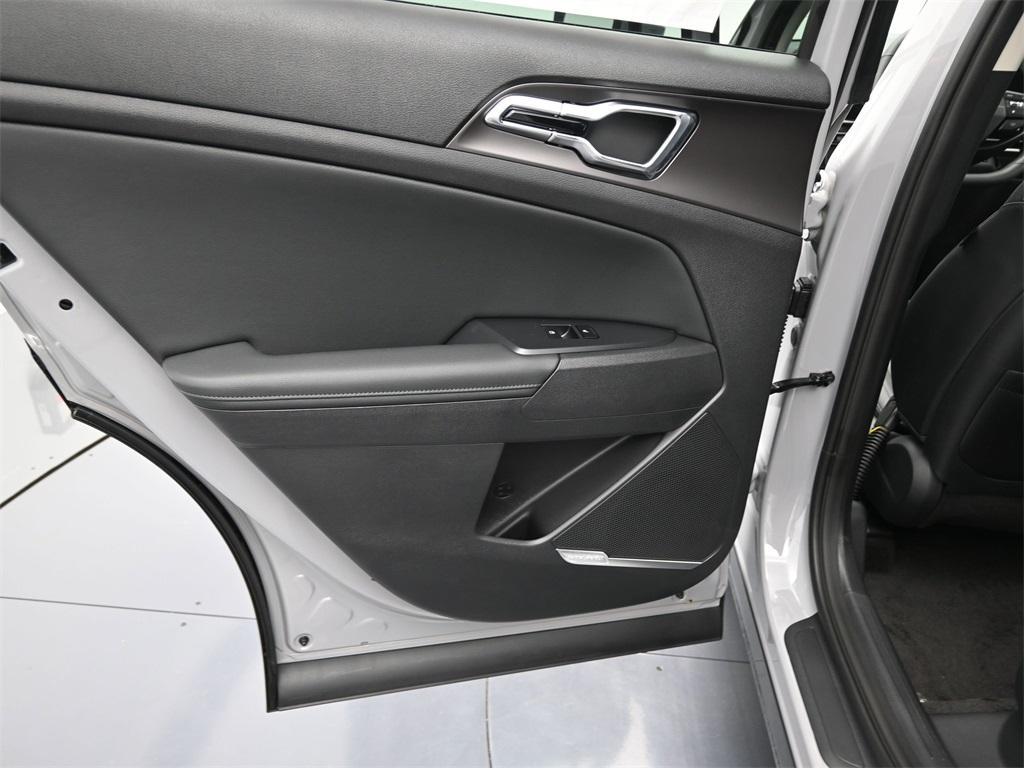 new 2026 Kia Sportage Hybrid car, priced at $41,960
