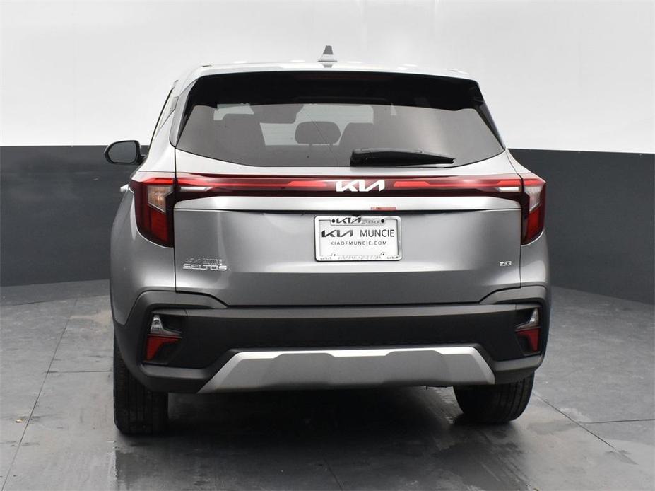 new 2025 Kia Seltos car, priced at $25,450